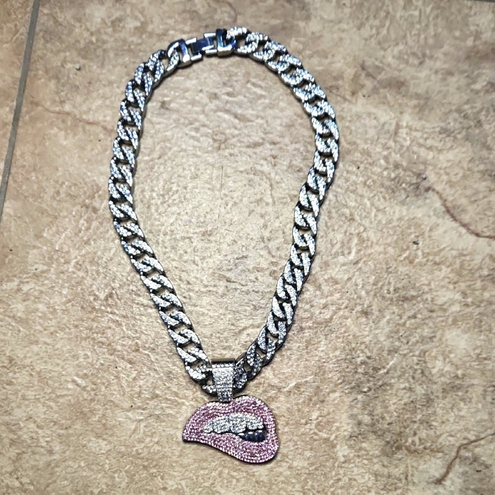 Silver Chain Necklace with Pink Lip Pendant